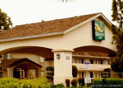 Quality Inn ストックトン エクステリア 写真